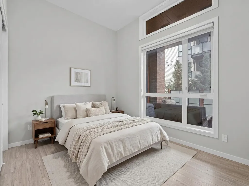 124 Mahogany Centre SE Calgary AB T3M 2Y1