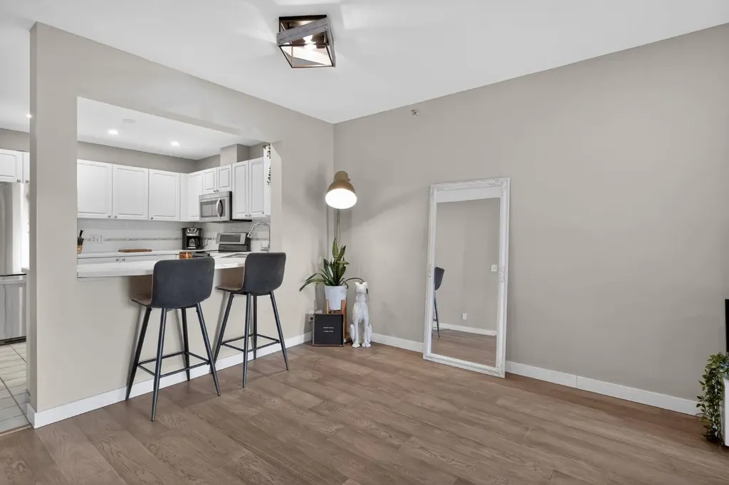 1415 17 Street SE Calgary AB T2G3V3