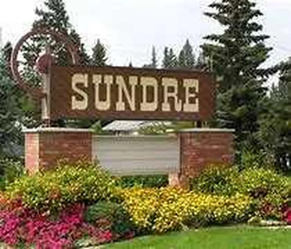 7 Timber Drive Sundre AB T0M 1X0