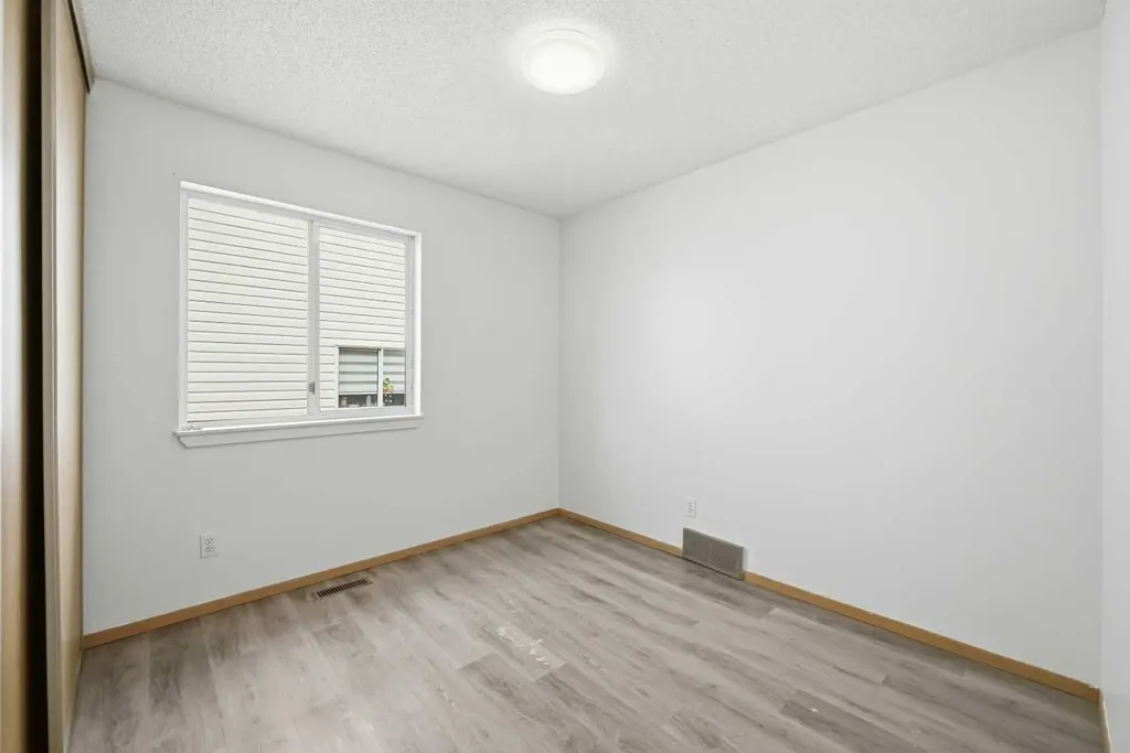 3710 Catalina Boulevard NE Calgary AB T1Y6W6