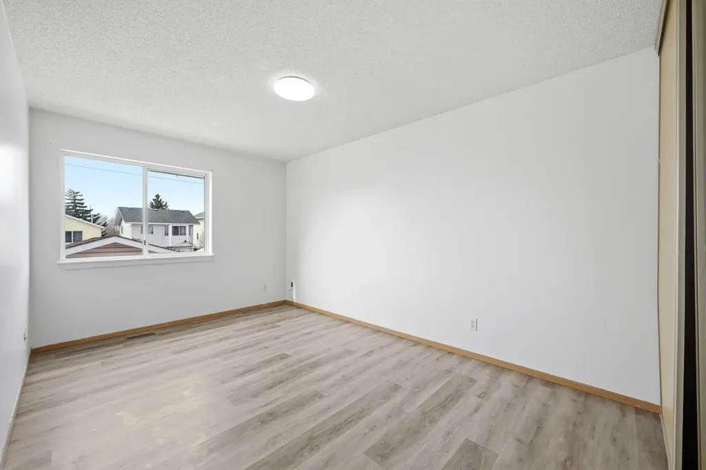 3710 Catalina Boulevard NE Calgary AB T1Y6W6