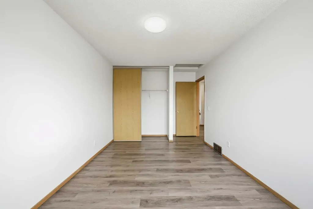 3710 Catalina Boulevard NE Calgary AB T1Y6W6
