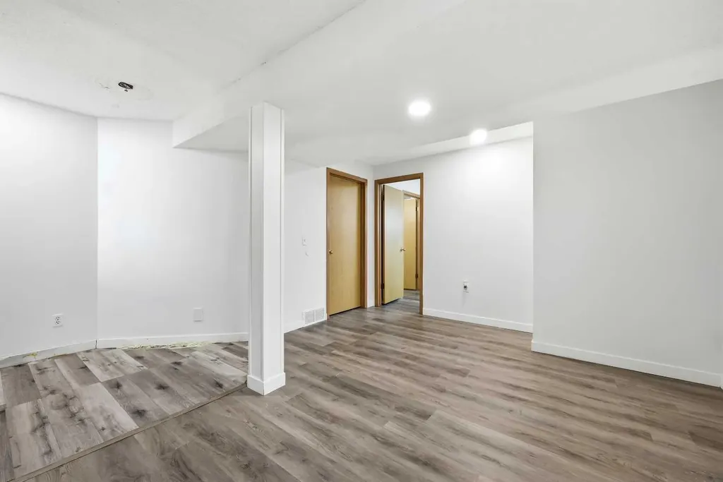 3710 Catalina Boulevard NE Calgary AB T1Y6W6