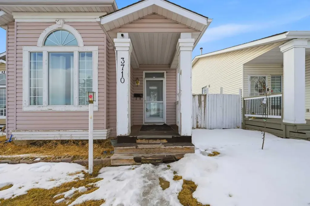 3710 Catalina Boulevard NE Calgary AB T1Y6W6