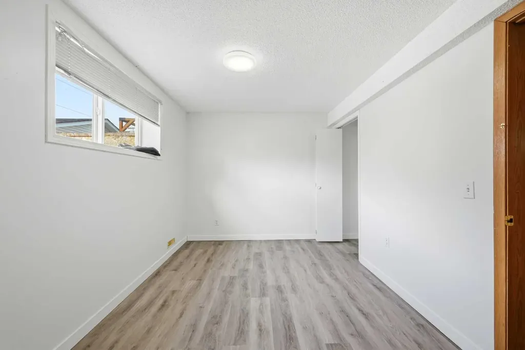 3710 Catalina Boulevard NE Calgary AB T1Y6W6