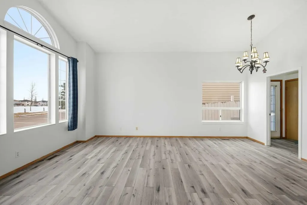 3710 Catalina Boulevard NE Calgary AB T1Y6W6