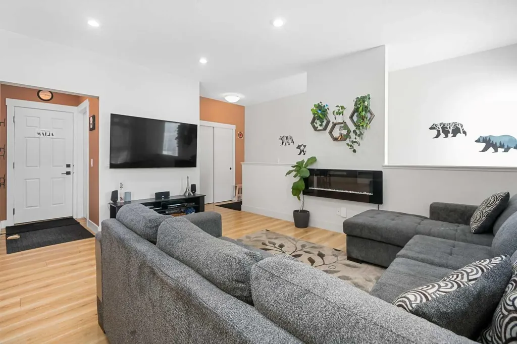 153 Savanna Walk NE Calgary AB T3J0Y3