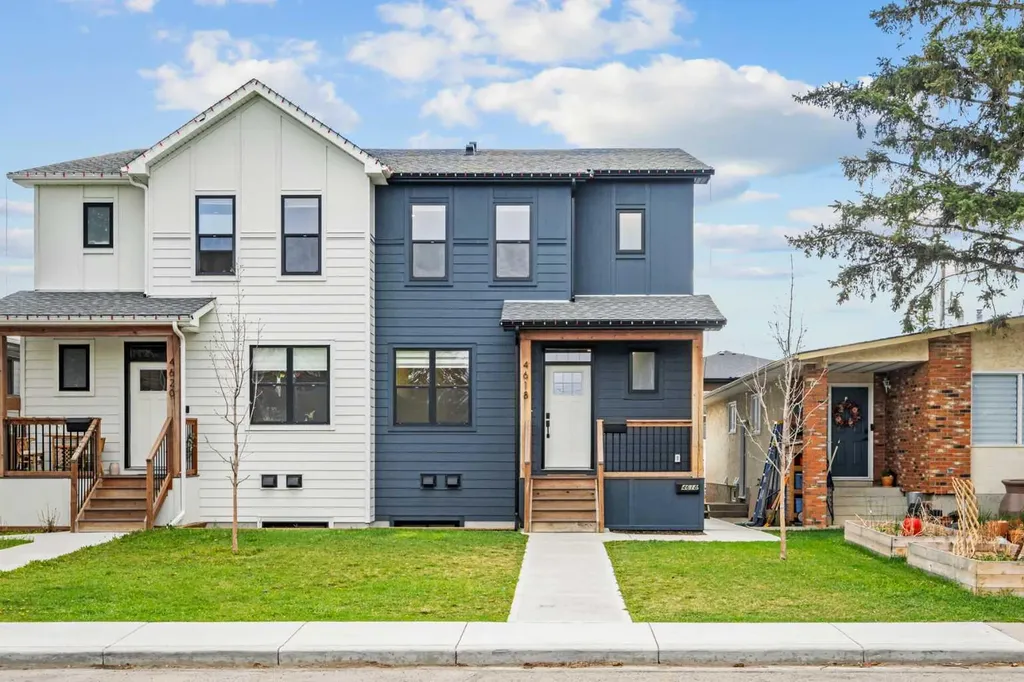 4618 81 Street NW Calgary AB T3B 2P6