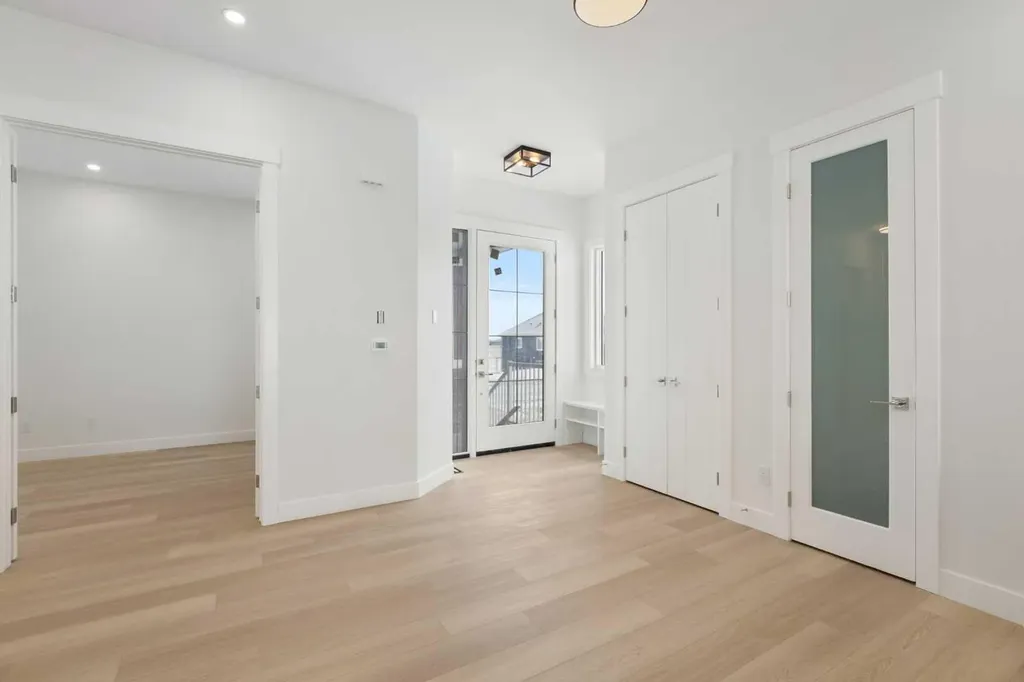 376 Muirfield Crescent Lyalta AB T0J1Y1