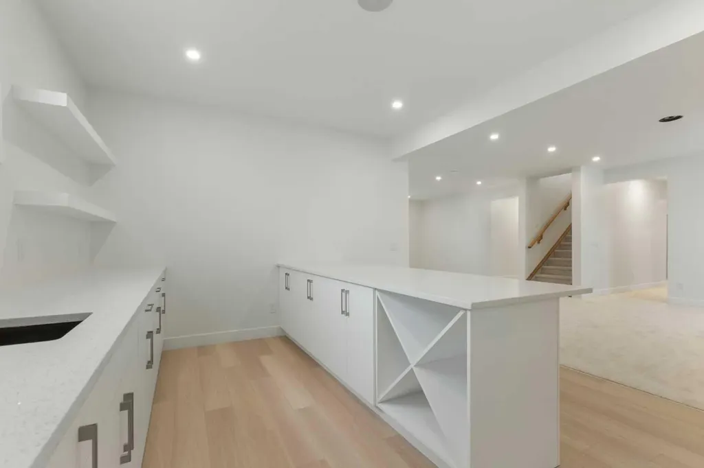 376 Muirfield Crescent Lyalta AB T0J1Y1