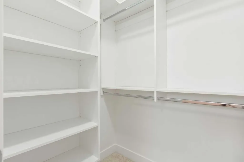 376 Muirfield Crescent Lyalta AB T0J1Y1