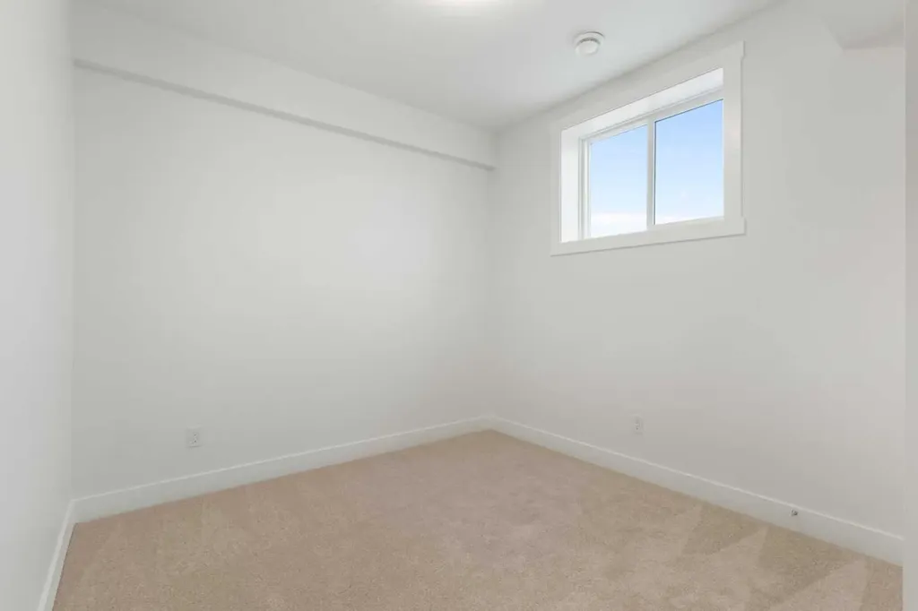 376 Muirfield Crescent Lyalta AB T0J1Y1