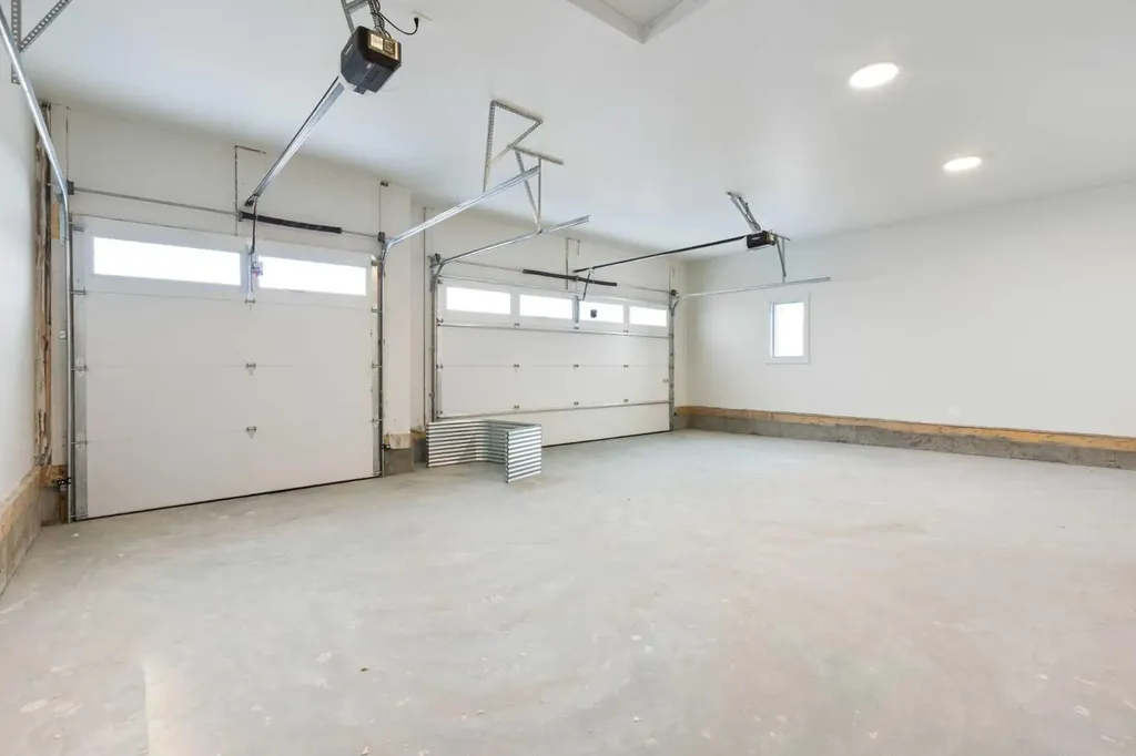 376 Muirfield Crescent Lyalta AB T0J1Y1