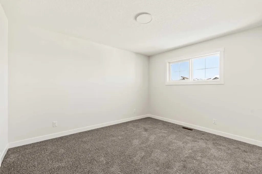 885 Livingston View NE Calgary AB T3P 2K7