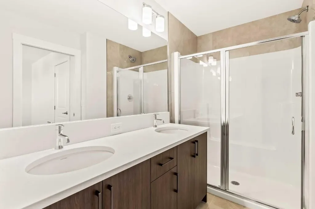 885 Livingston View NE Calgary AB T3P 2K7