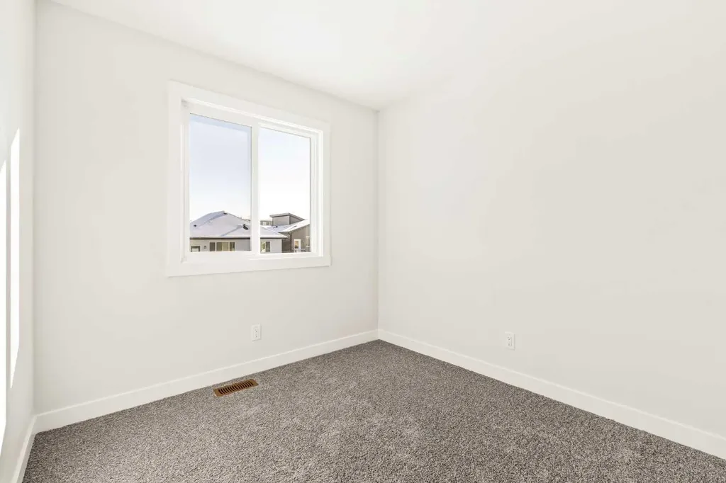 885 Livingston View NE Calgary AB T3P 2K7