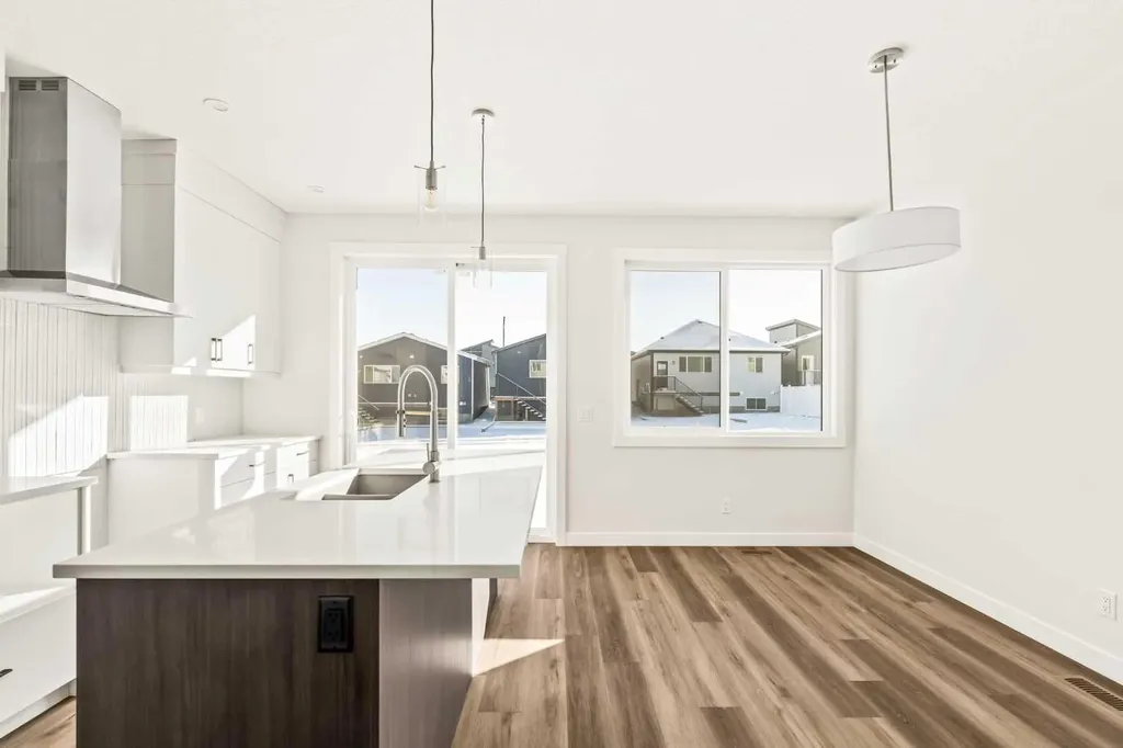 885 Livingston View NE Calgary AB T3P 2K7
