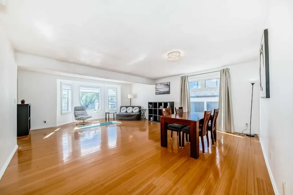 6907 6 Street SW Calgary AB T2V 5H8