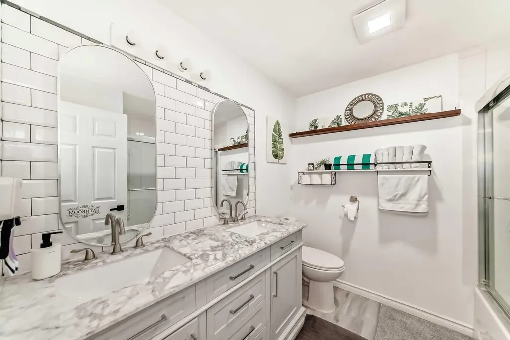 6907 6 Street SW Calgary AB T2V 5H8