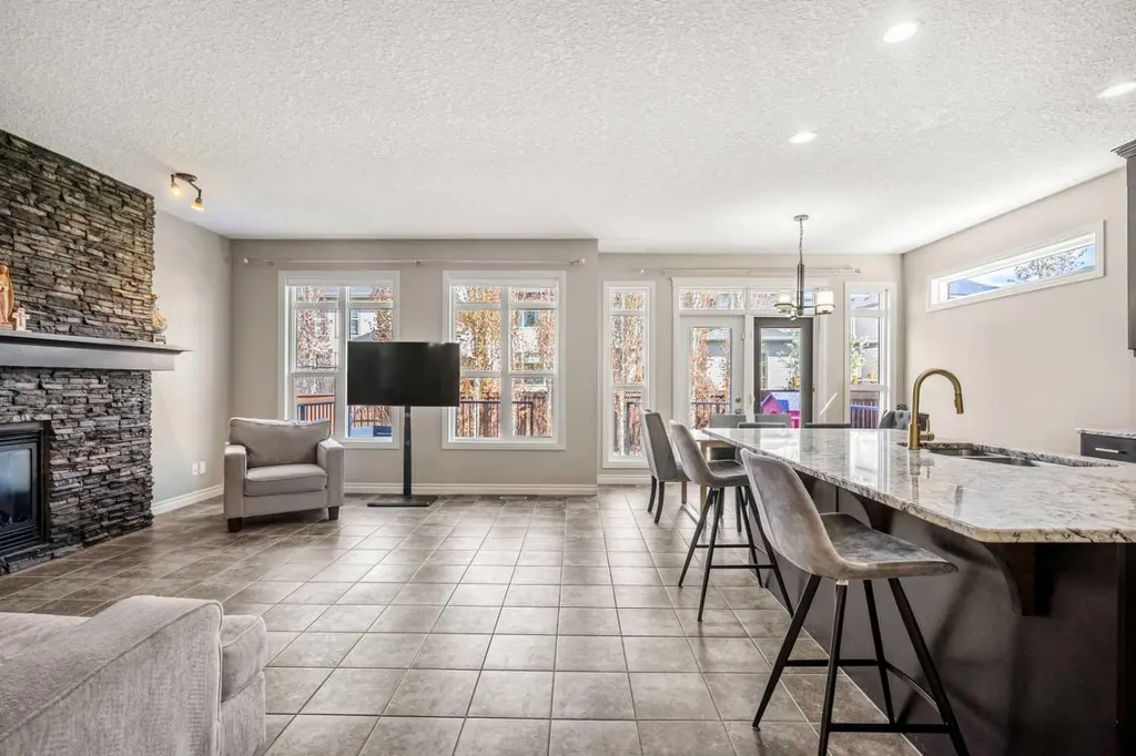 495 Cranford Drive SE Calgary AB T3M 1W1