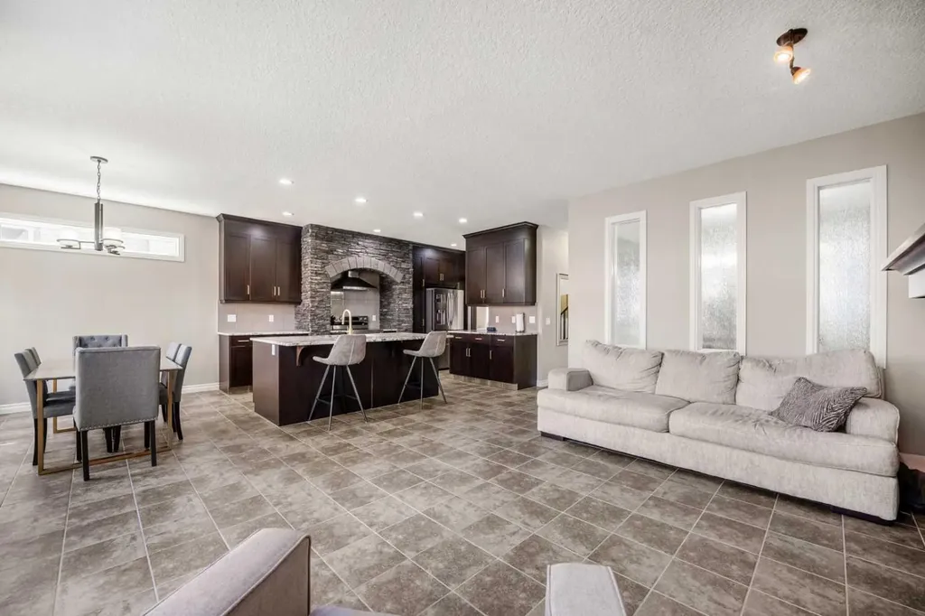495 Cranford Drive SE Calgary AB T3M 1W1