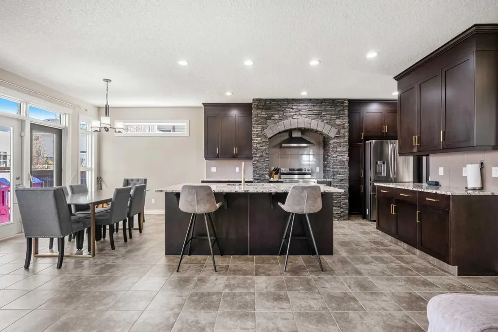 495 Cranford Drive SE Calgary AB T3M 1W1