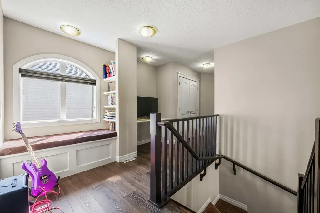 495 Cranford Drive SE Calgary AB T3M 1W1