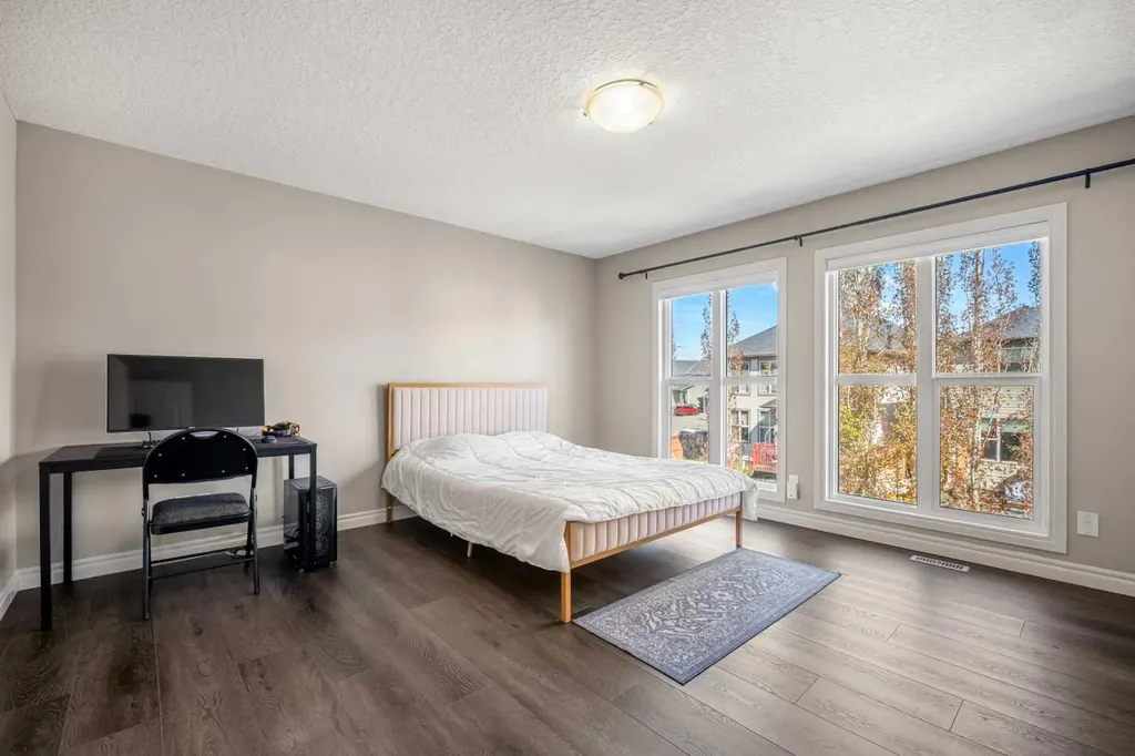 495 Cranford Drive SE Calgary AB T3M 1W1