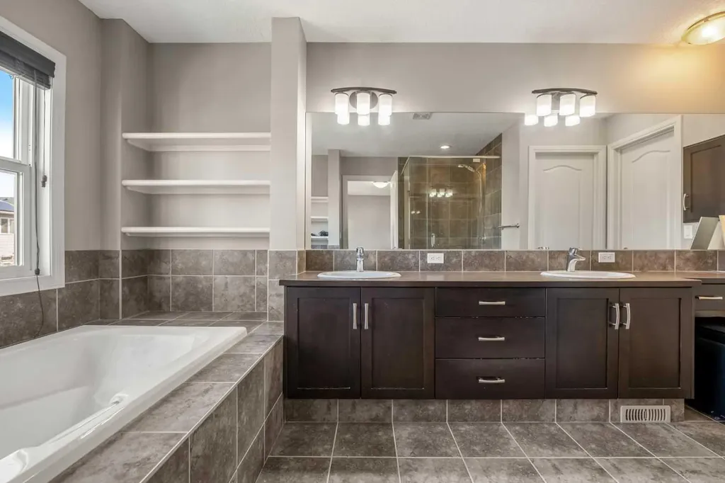 495 Cranford Drive SE Calgary AB T3M 1W1