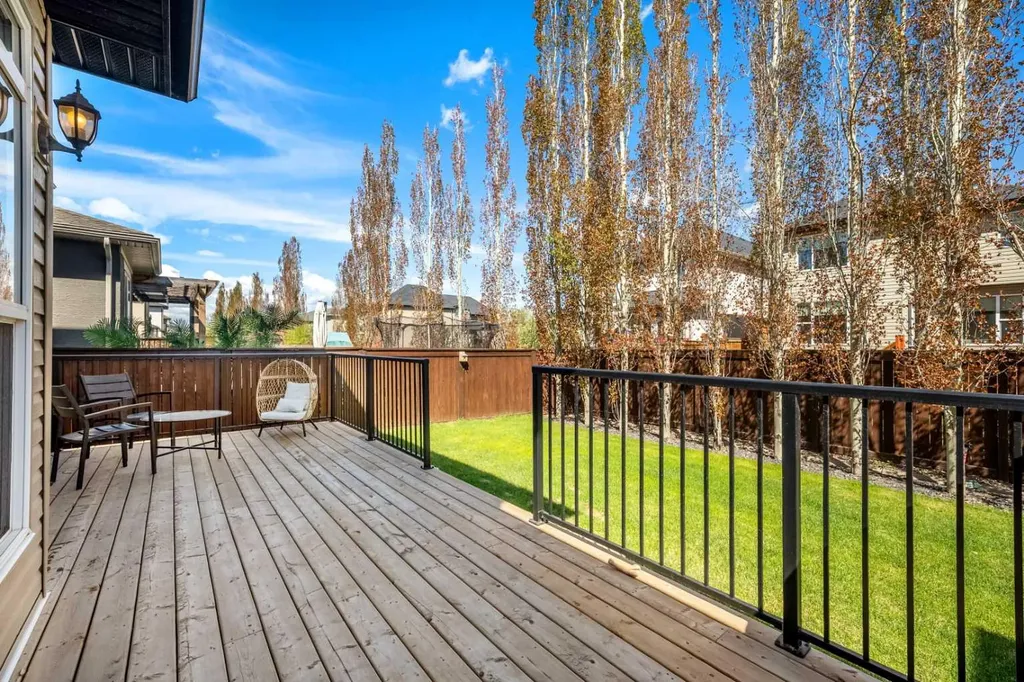 495 Cranford Drive SE Calgary AB T3M 1W1