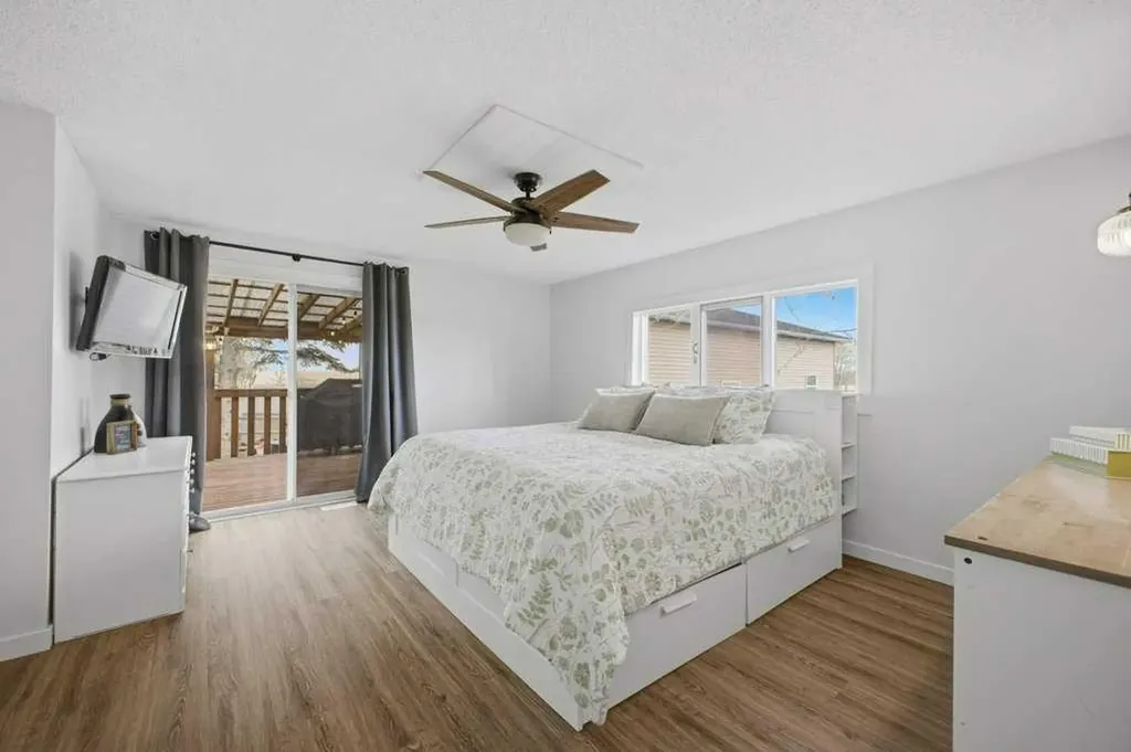 38077 Range Road 234 Rural Red Deer County AB T0M 0V0
