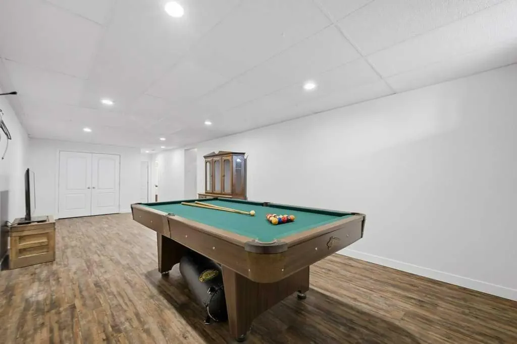 38077 Range Road 234 Rural Red Deer County AB T0M 0V0