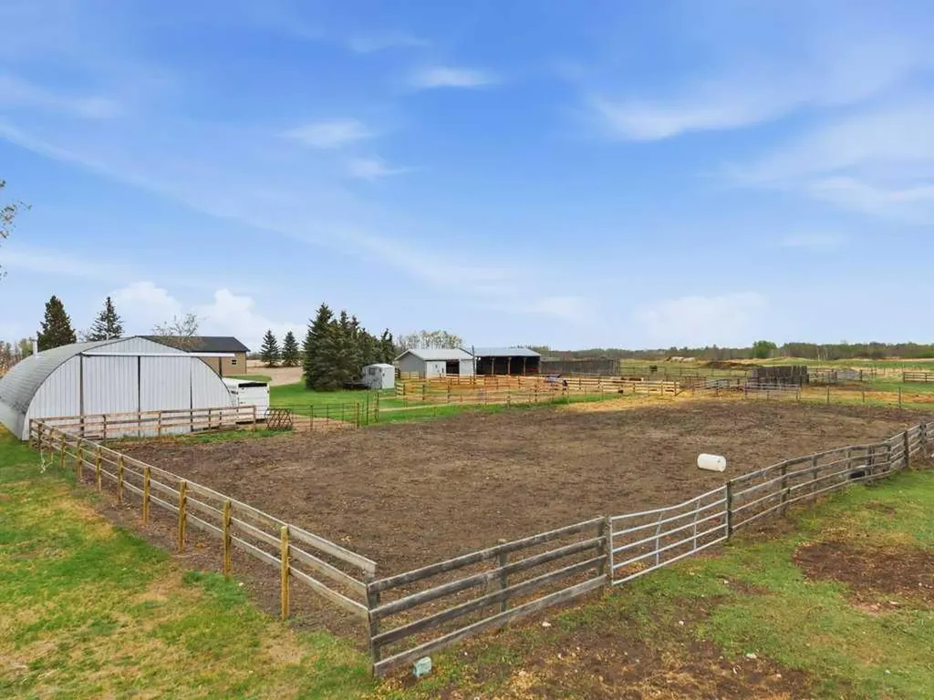 38077 Range Road 234 Rural Red Deer County AB T0M 0V0