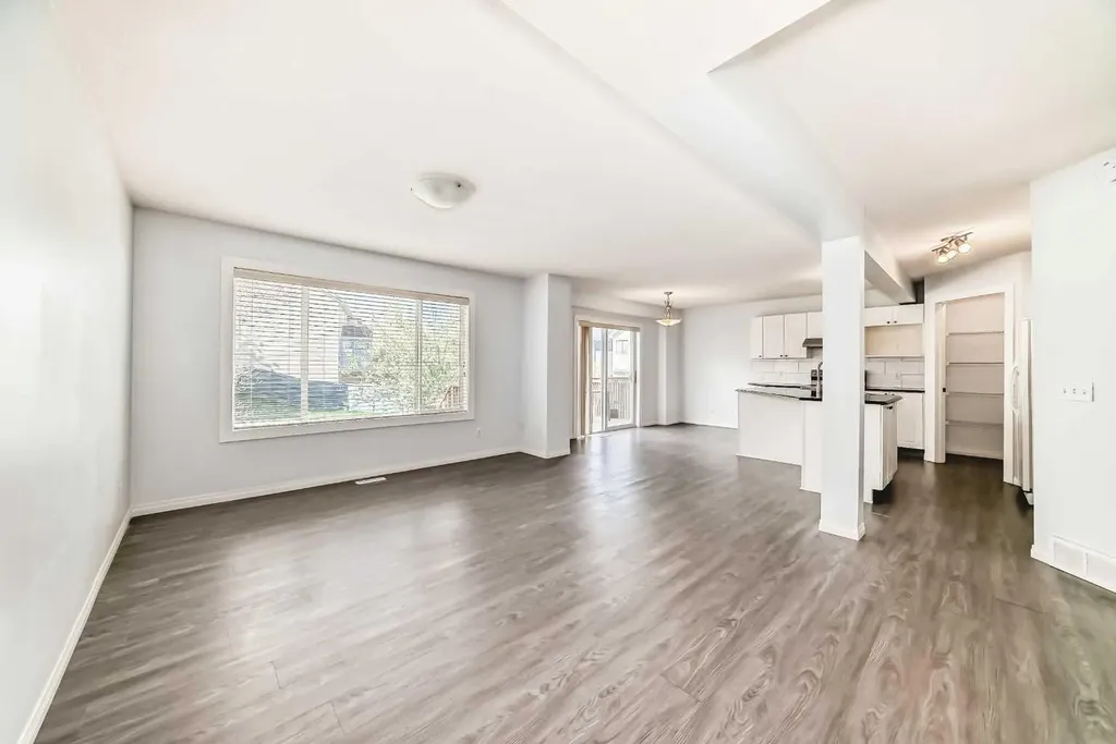 13 Harvest Park Place NE Calgary AB T3K 4K8