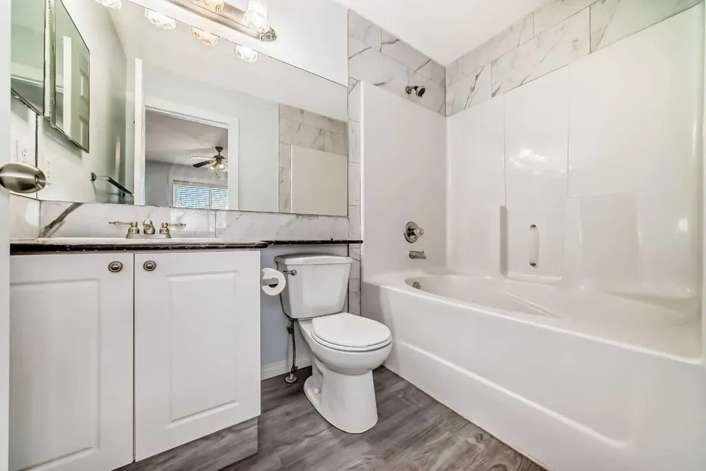 13 Harvest Park Place NE Calgary AB T3K 4K8