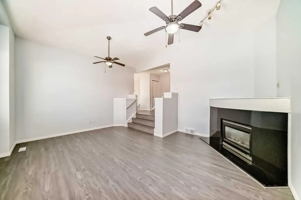 13 Harvest Park Place NE Calgary AB T3K 4K8