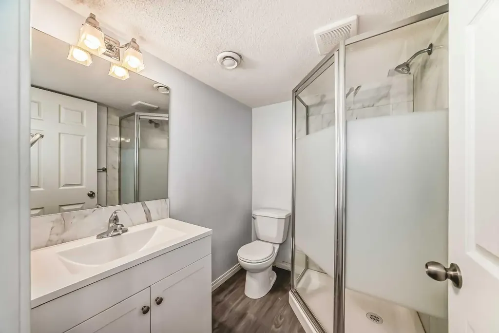 13 Harvest Park Place NE Calgary AB T3K 4K8