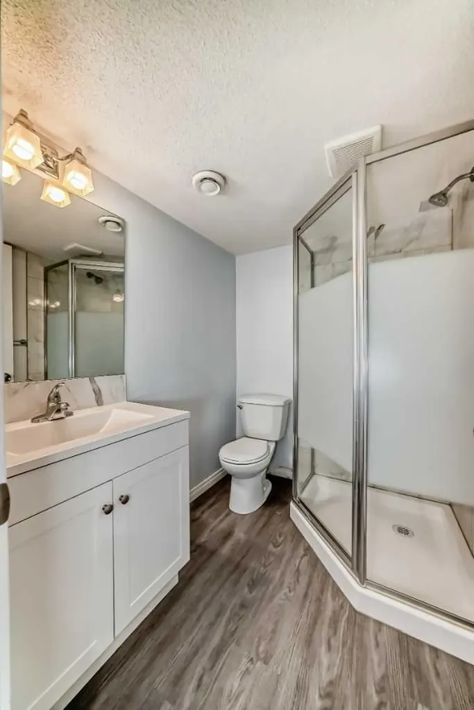 13 Harvest Park Place NE Calgary AB T3K 4K8