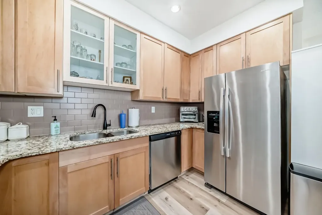 1005B Westmount Drive Strathmore AB T1P 0C3