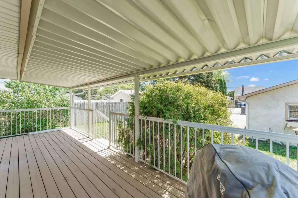 119 10 Street SW Medicine Hat AB T1A4R1