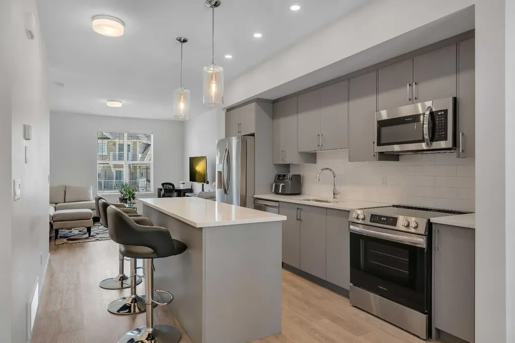 554 Copperstone Manor SE Calgary AB T2Z 5G5