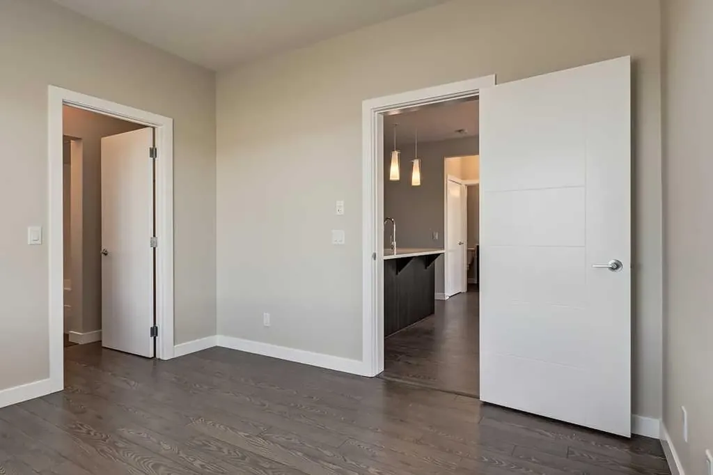 4 Sage Hill Terrace NW Calgary AB T3R 0W4