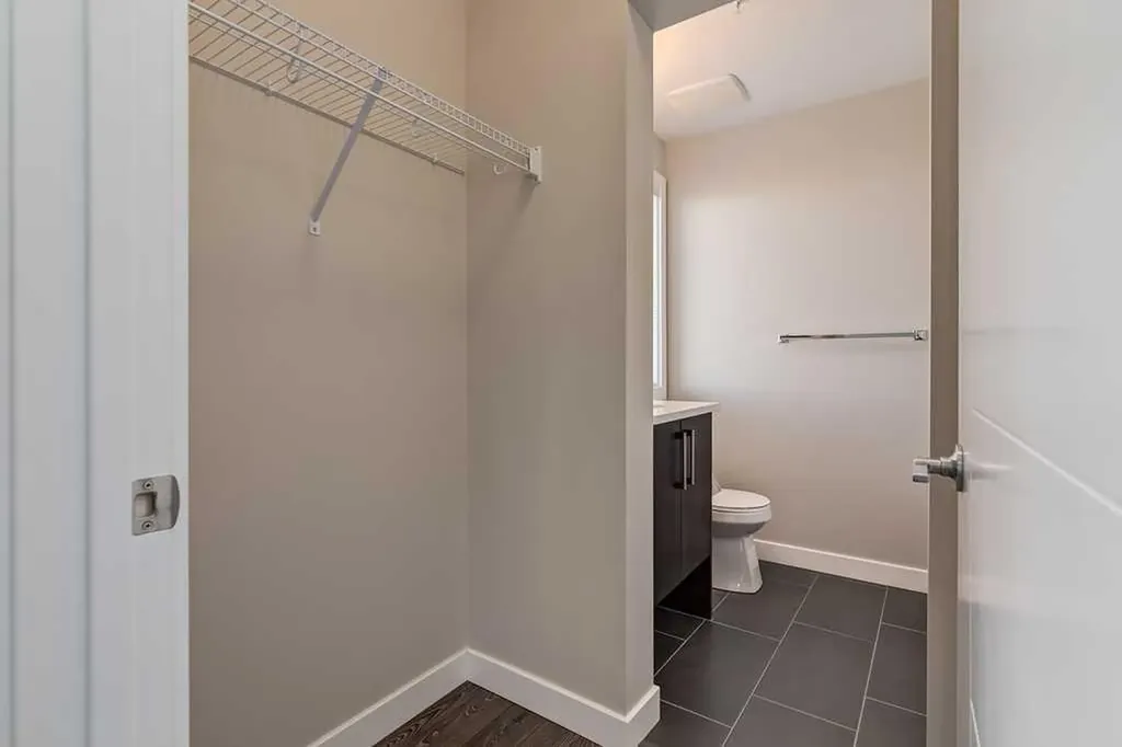 4 Sage Hill Terrace NW Calgary AB T3R 0W4