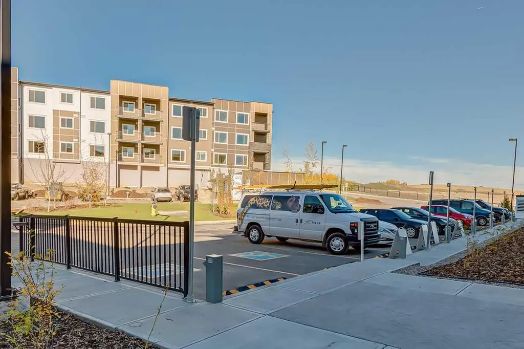 4 Sage Hill Terrace NW Calgary AB T3R 0W4