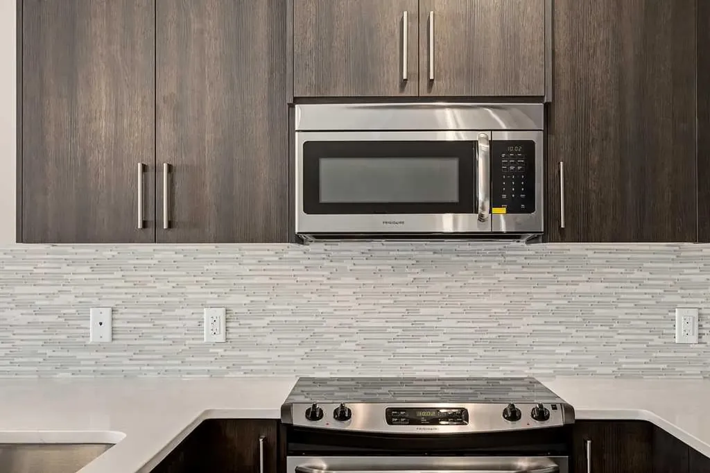 4 Sage Hill Terrace NW Calgary AB T3R 0W4