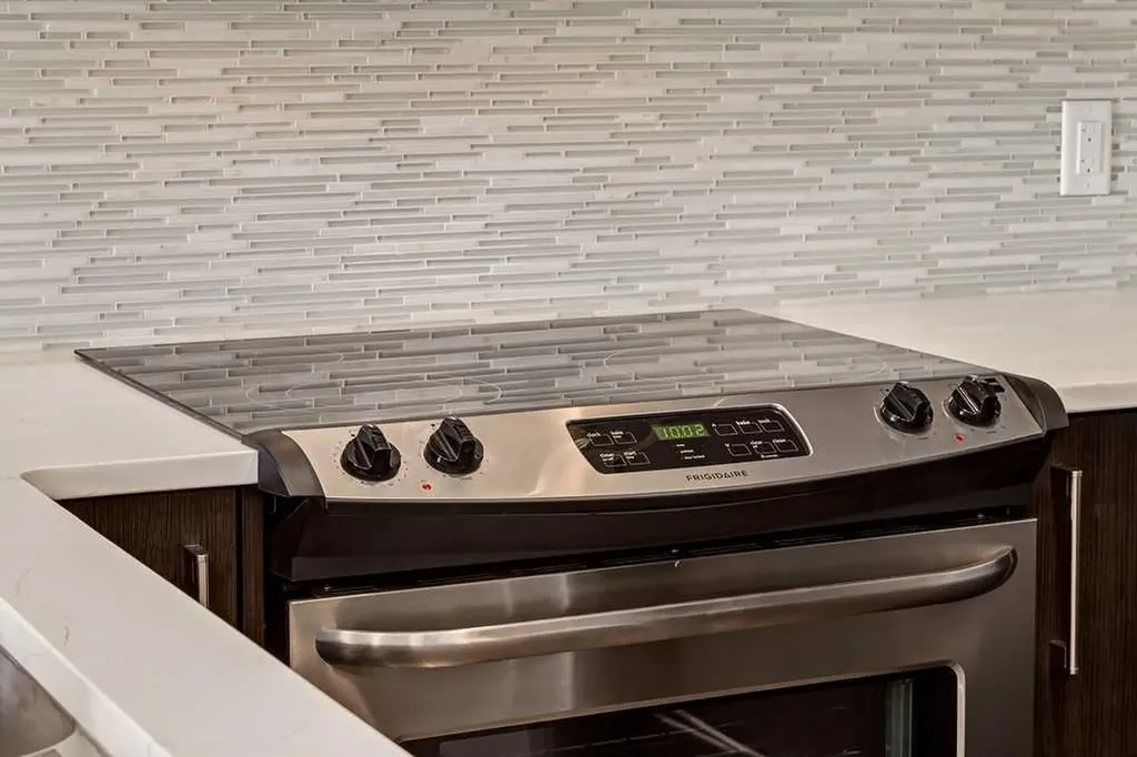 4 Sage Hill Terrace NW Calgary AB T3R 0W4