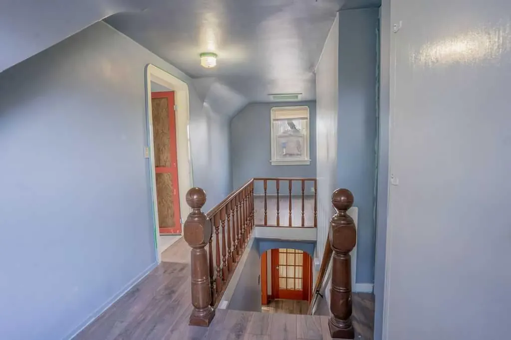 4716 52 Avenue Vermilion AB T9X 1S5