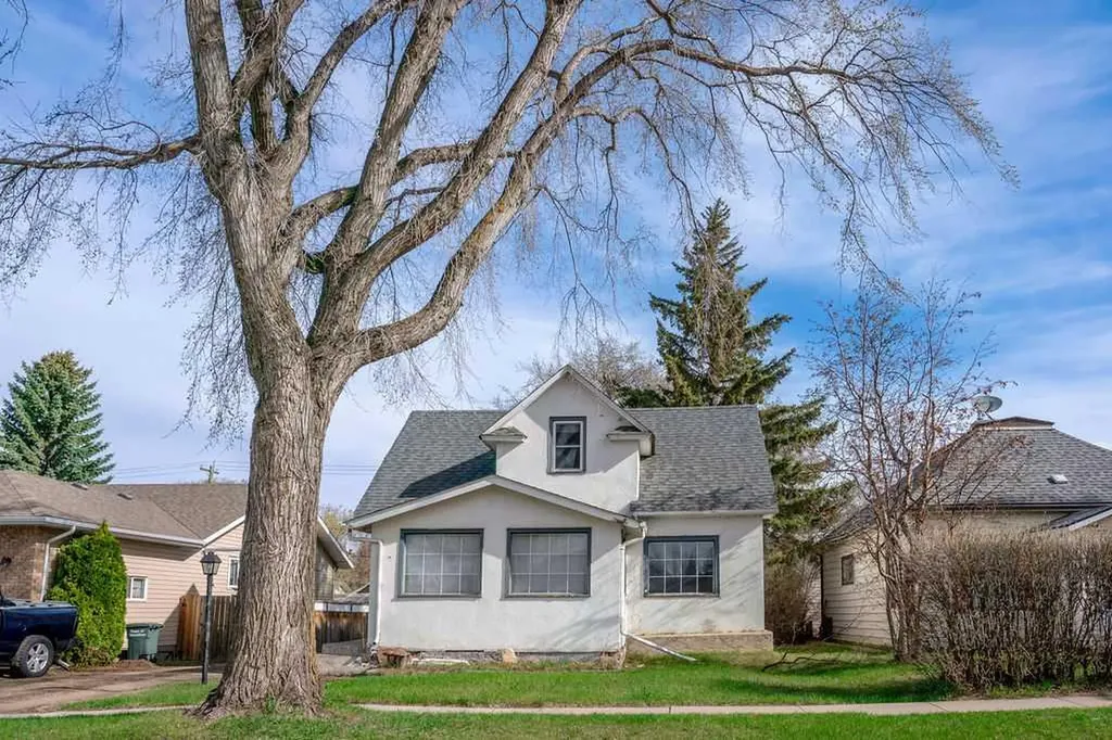 4716 52 Avenue Vermilion AB T9X 1S5