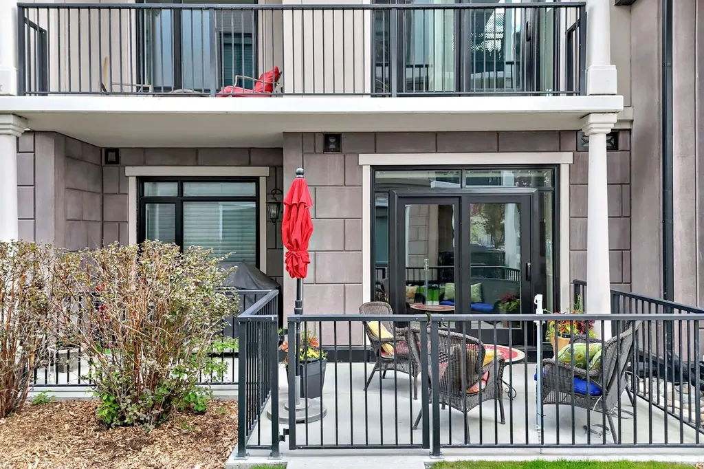121 Quarry Way SE Calgary AB T2C 5J1