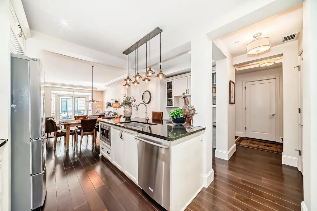 121 Quarry Way SE Calgary AB T2C 5J1